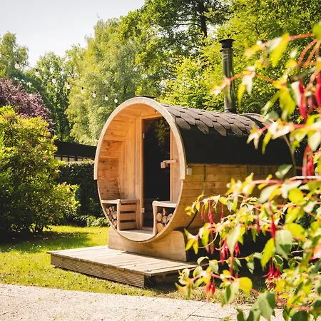 Boshuisje Rekem - Alma With Private Sauna *